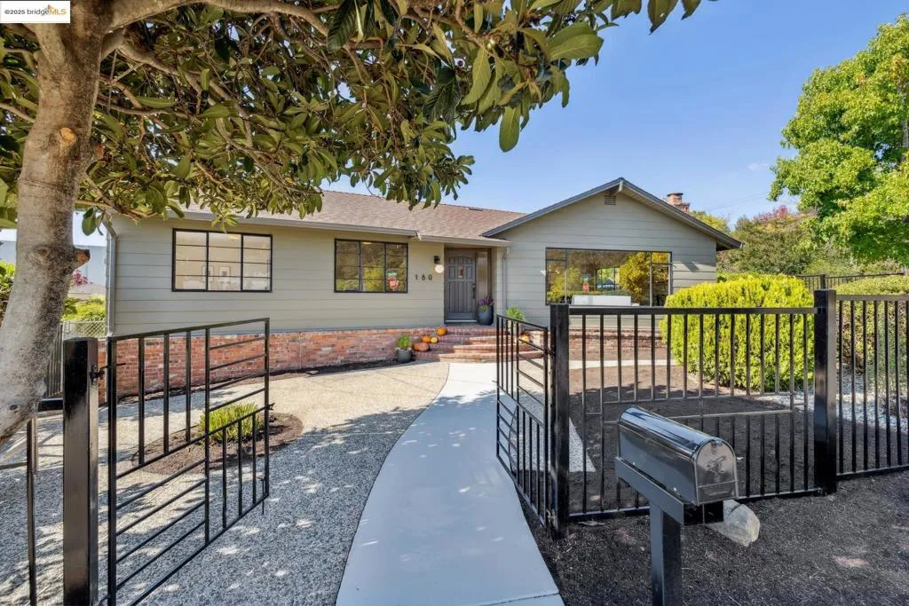 180 Maiden Lane, Oakland, California 94062 home-pic-5